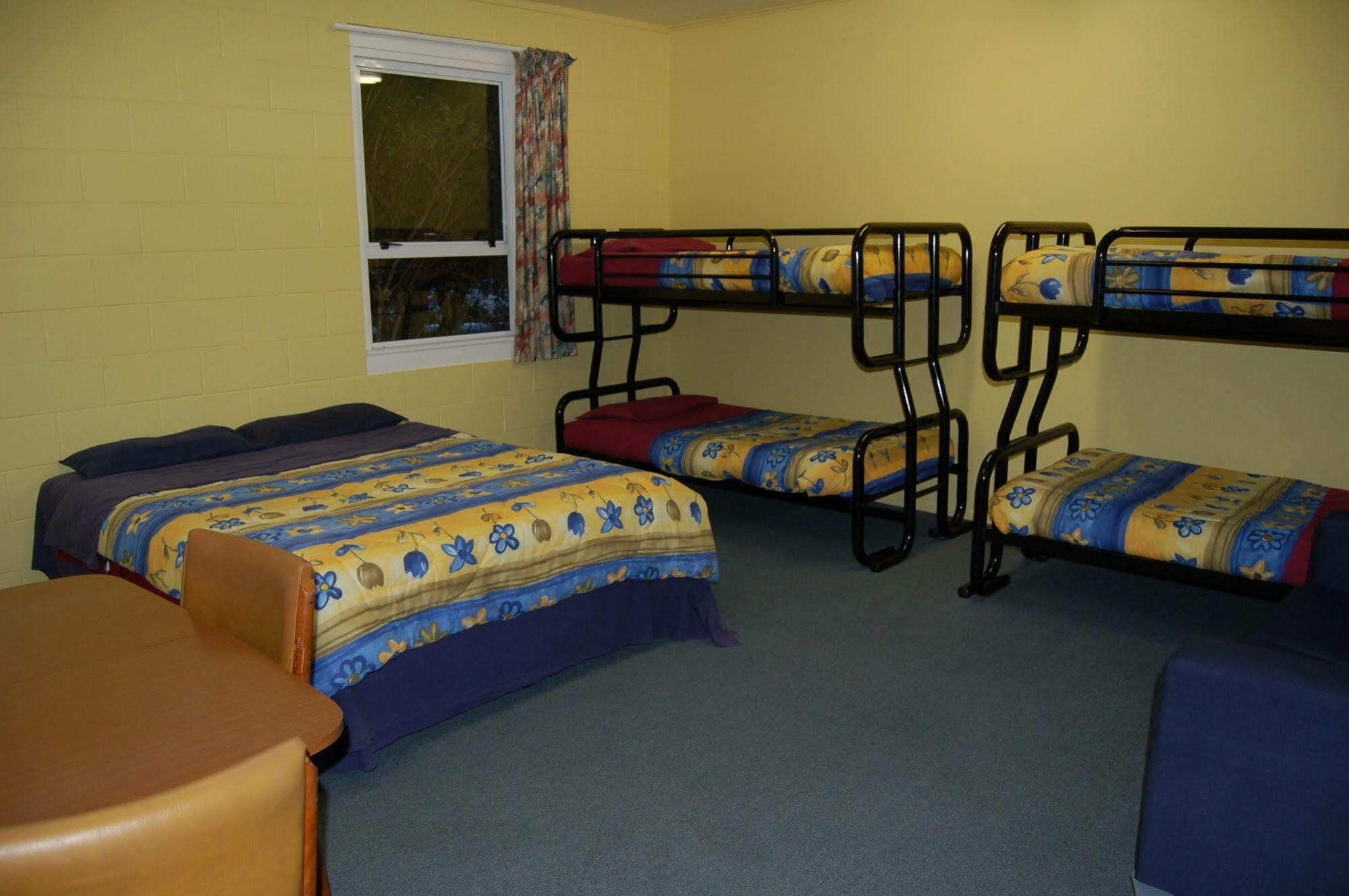 Egmont Eco Leisure Park & Backpackers Hotel New Plymouth Luaran gambar