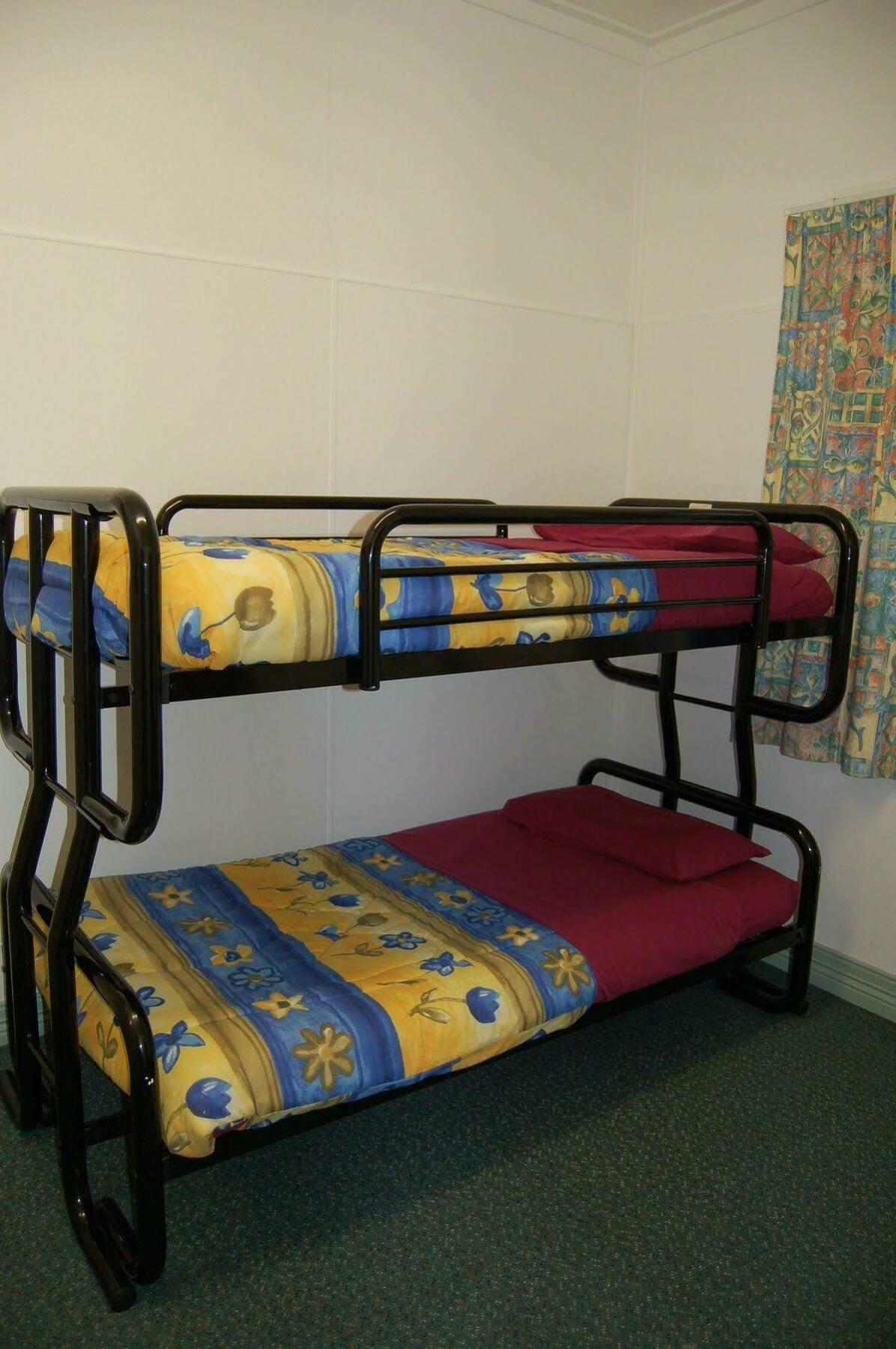 Egmont Eco Leisure Park & Backpackers Hotel New Plymouth Luaran gambar