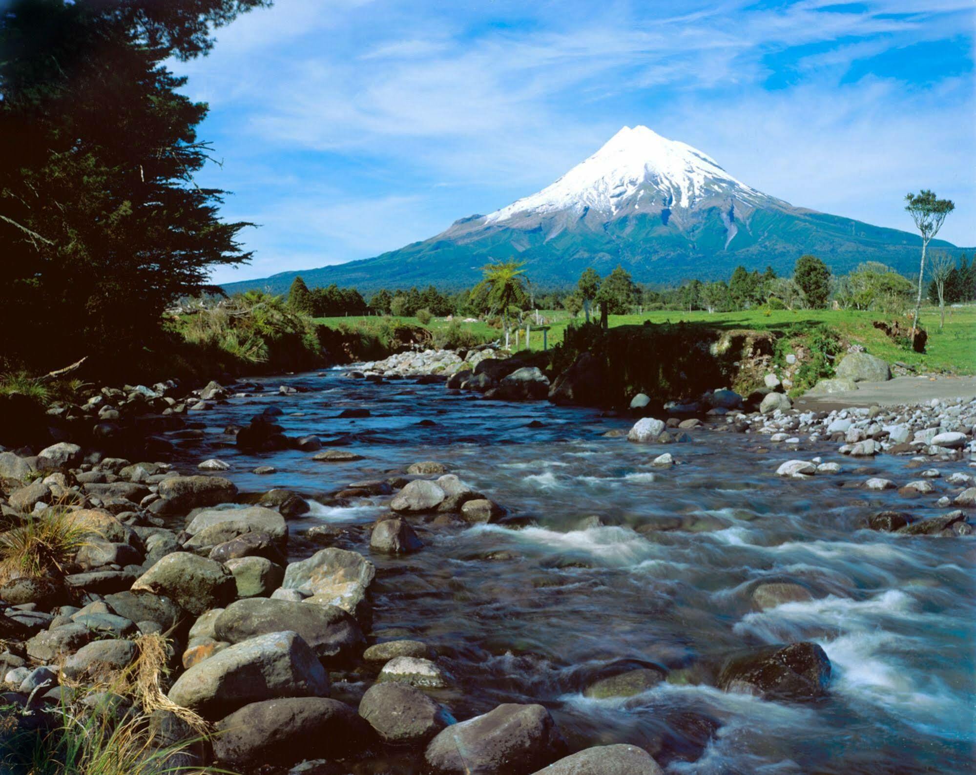 Egmont Eco Leisure Park & Backpackers Hotel New Plymouth Luaran gambar