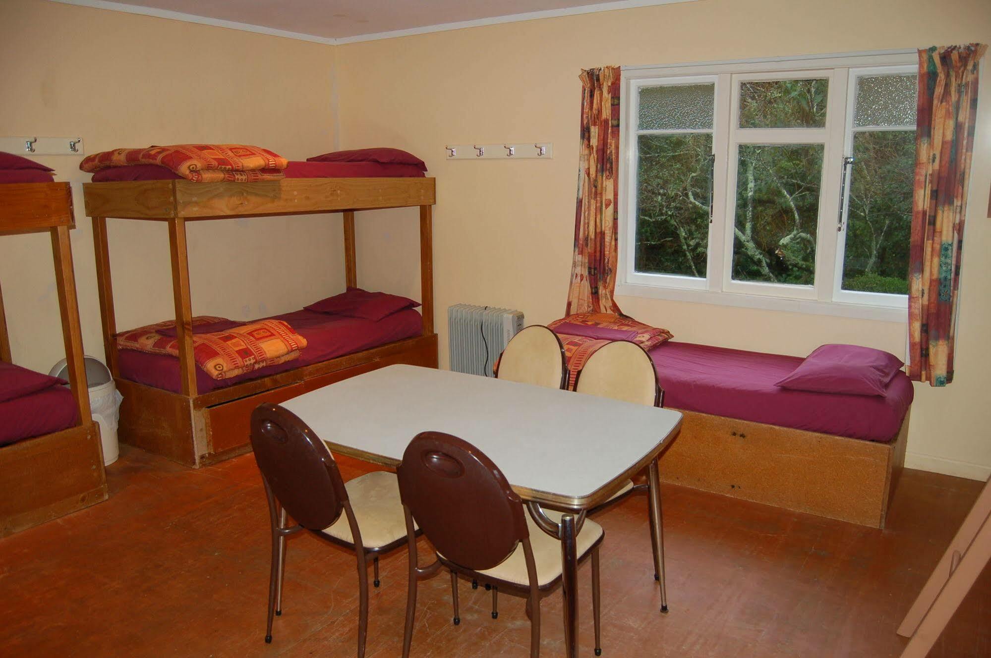 Egmont Eco Leisure Park & Backpackers Hotel New Plymouth Luaran gambar