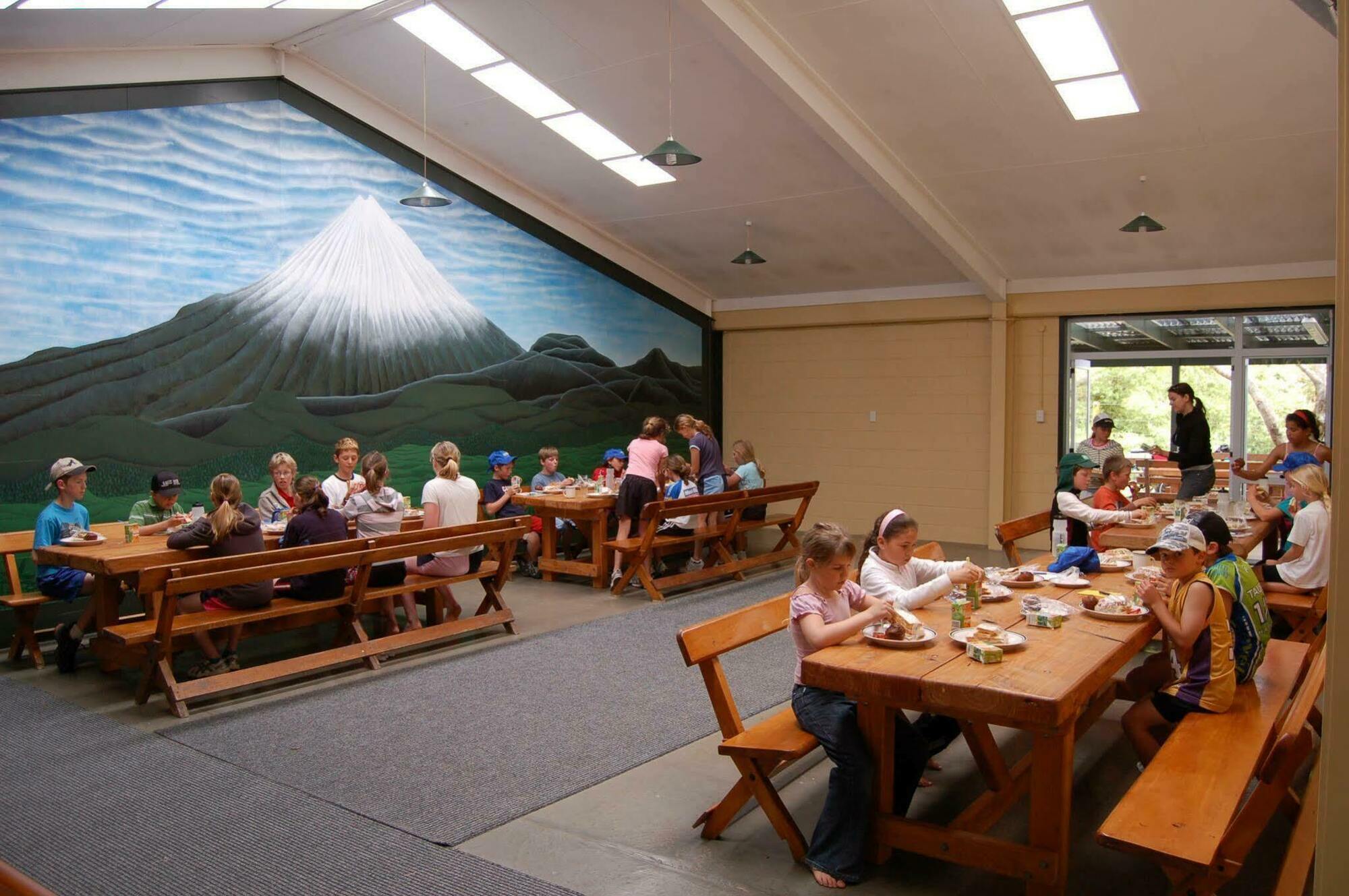 Egmont Eco Leisure Park & Backpackers Hotel New Plymouth Luaran gambar